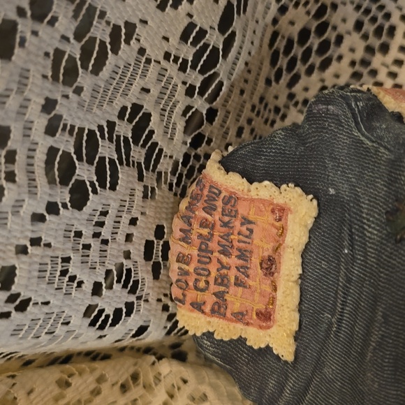 Charming Boyds Bear Family Figurine - Multicolor Muscbox - Picture 5 of 10